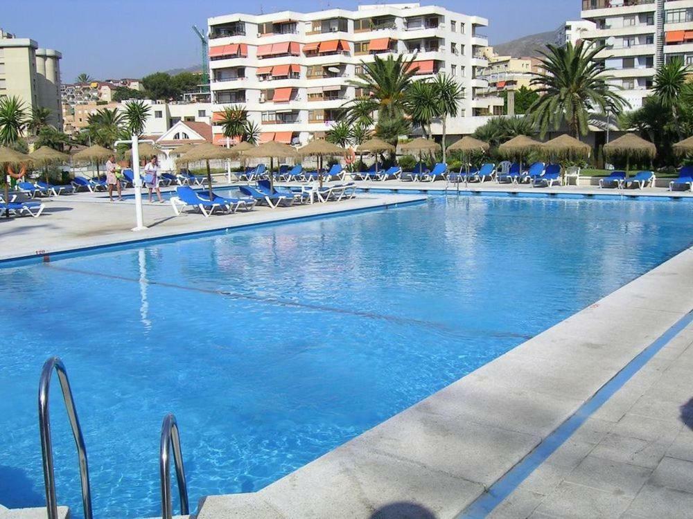 Nogalera 110 City Central 3 Seasonal Pools With Bar Torremolinos Zewnętrze zdjęcie